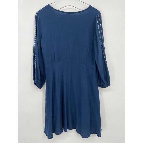 Mudd Blue  Embroidered‎ neckline and sleeves,size M - Picture 7 of 8